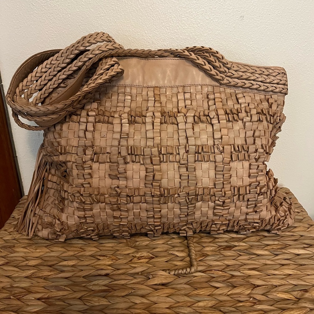 NWOT Hobo Forge Textured Leather Shoulder Bag